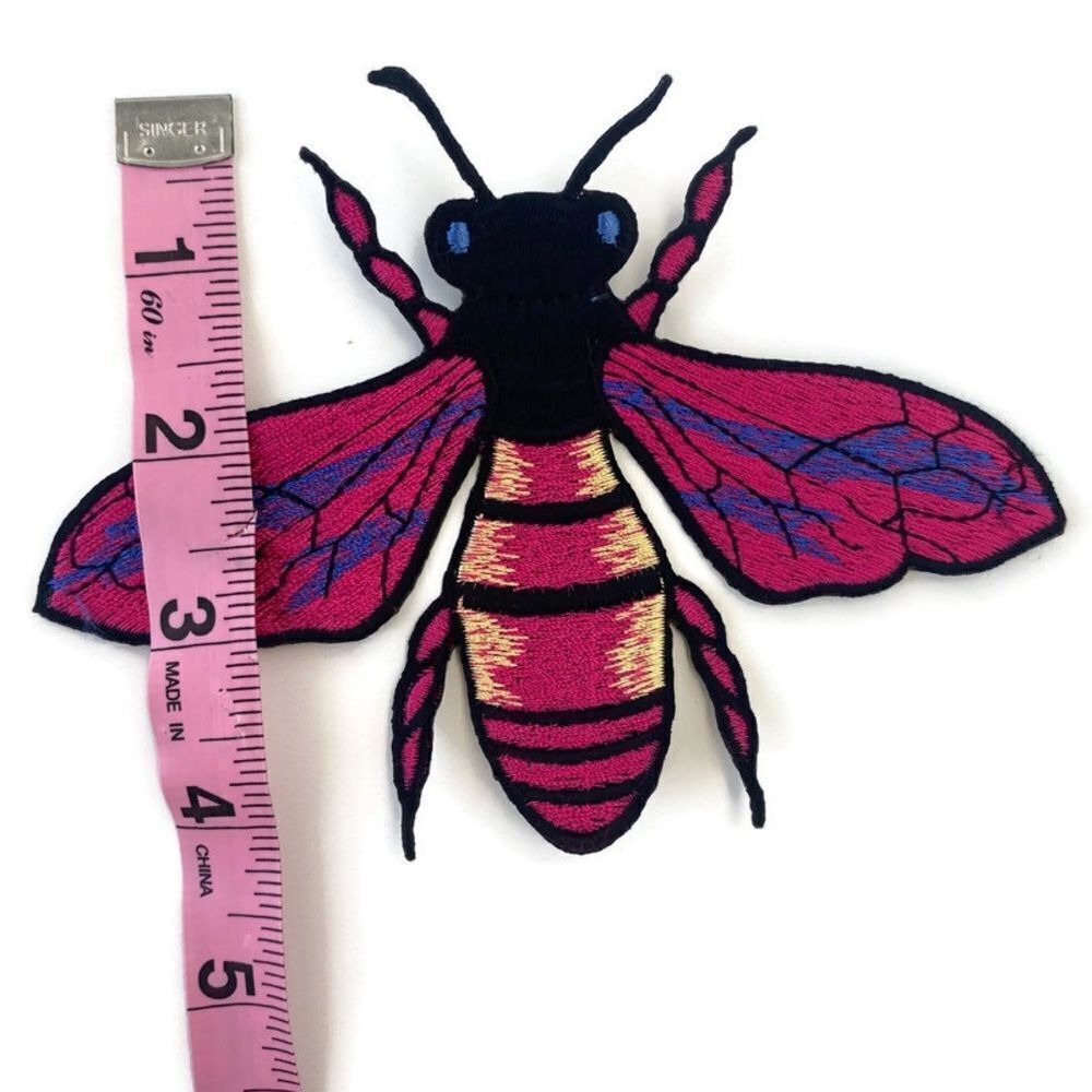 Pink Bee/Beetle Embroidered Patch - Picture 4 of 5